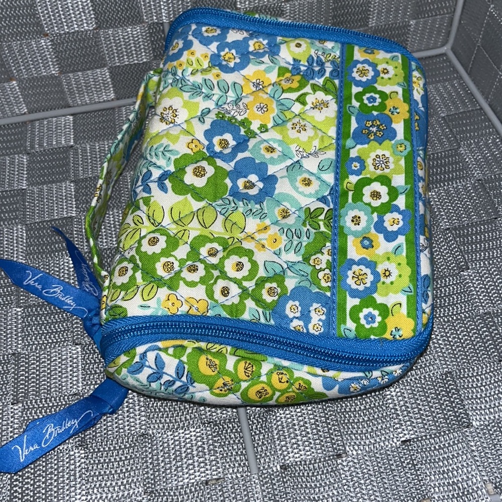Vera Bradley English Meadow travel bag